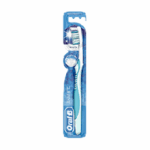 Oral-B Bad 3D White 40 Medium
